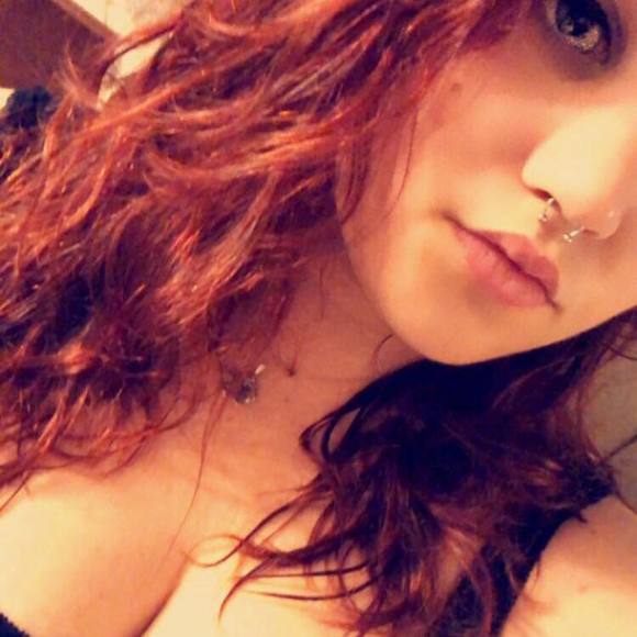 Meet your Posher, Sara - Picture 1 of 1